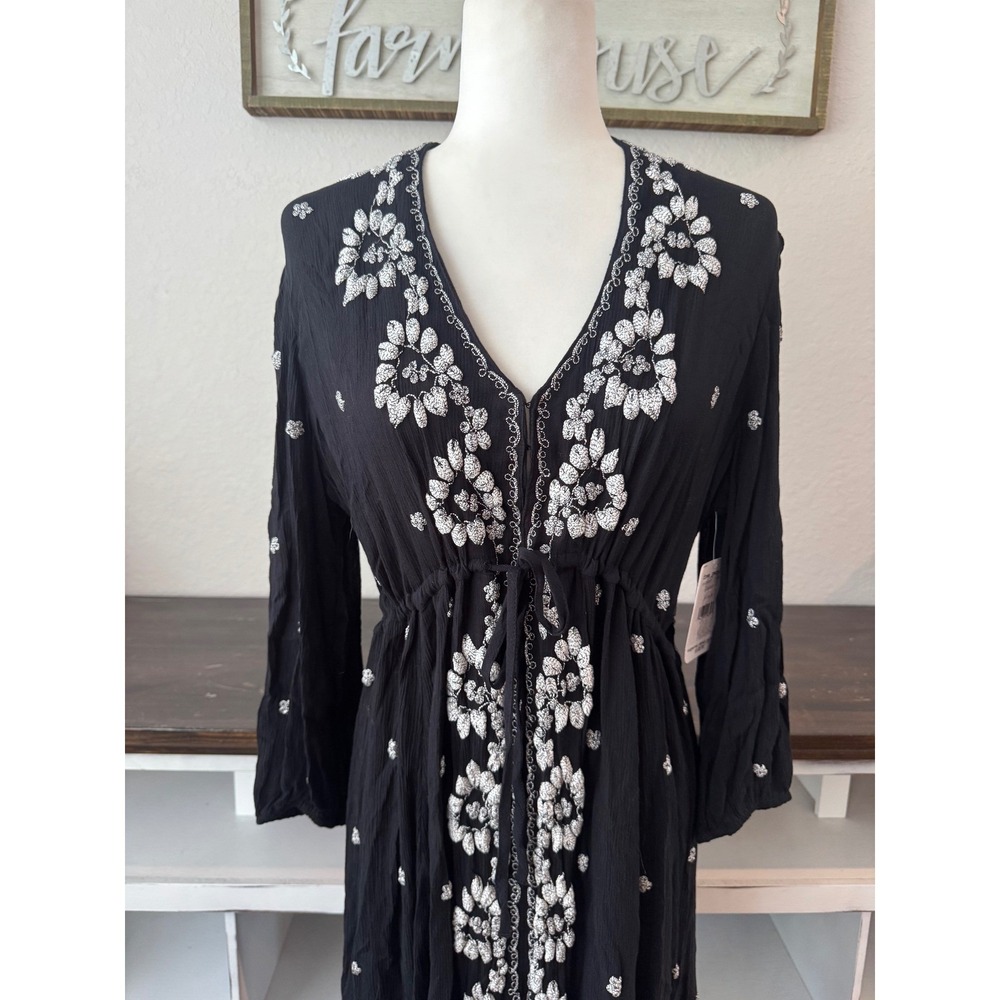 Free People Fable Embroidered Midi Dress Black White Floral Boho Size M NEW - Picture 4 of 12